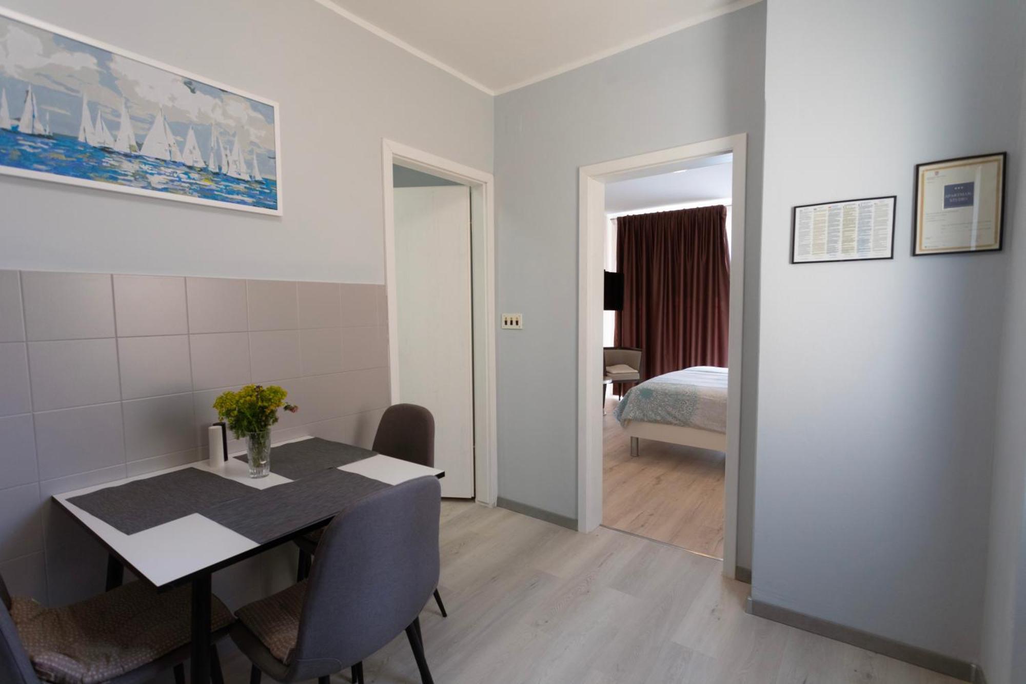Apartments Galeb Rabac Exterior foto